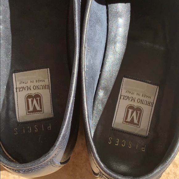 Bruno Magli Pisces Navy Blue Loafers - Picture 16 of 16